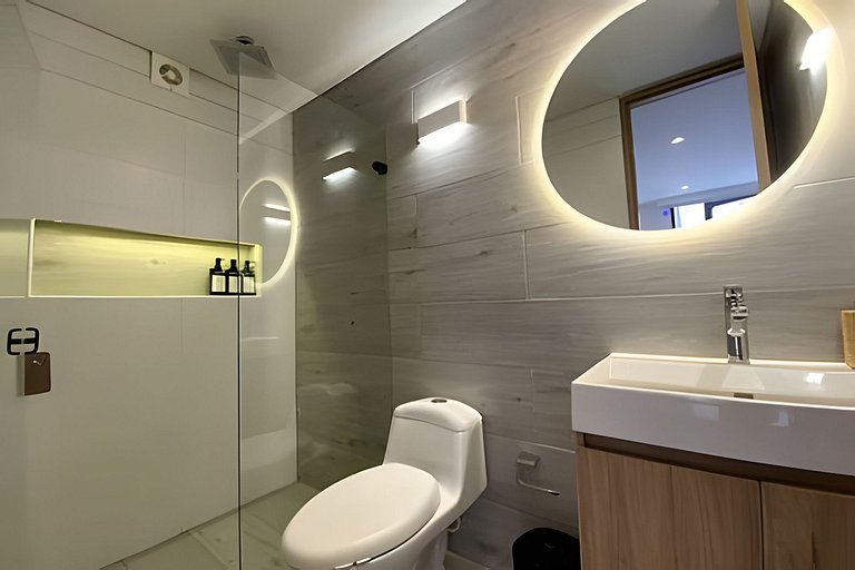 "2 Rooms Oasis, MovistarArena"