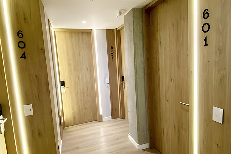 "2 Rooms Oasis, MovistarArena"
