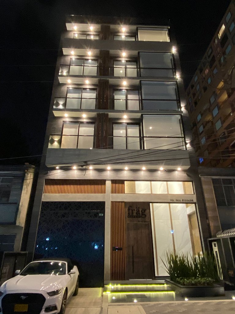 "NewApt, moderno MovistarArena"